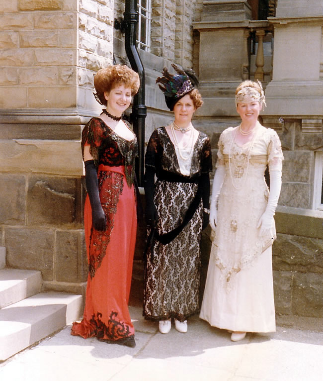 Caroline Fields on set in Til We Meet Again