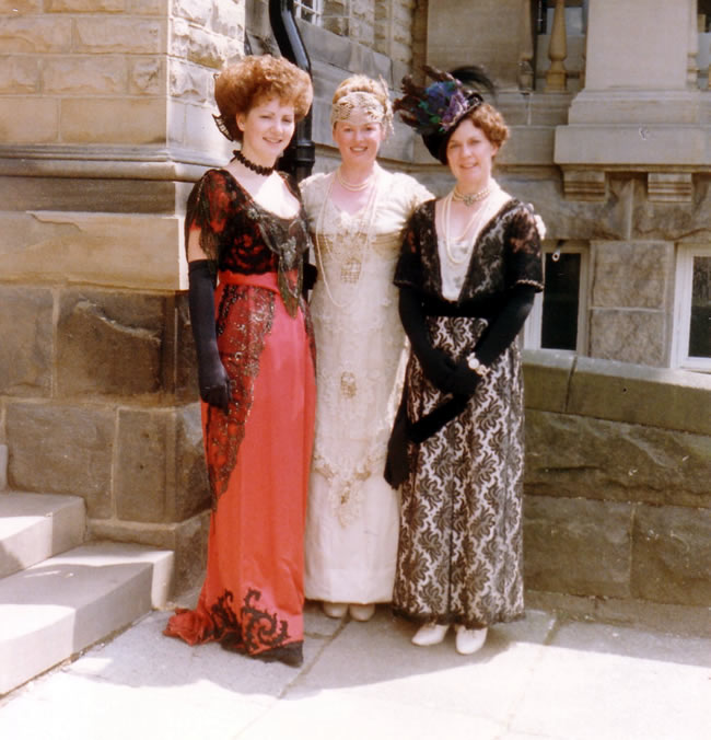 Caroline Fields on set in Til We Meet Again