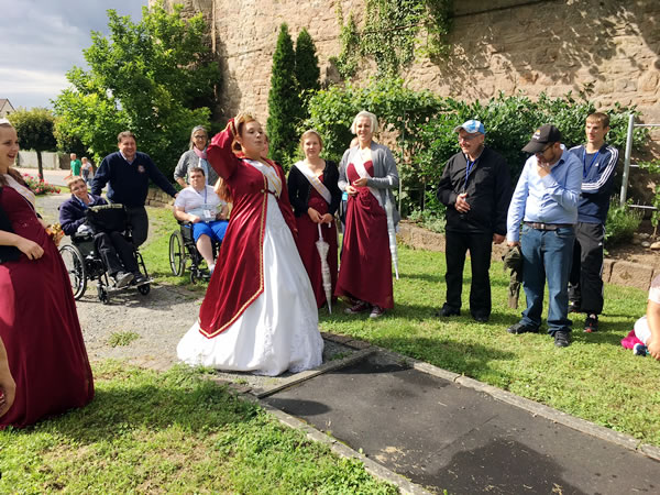 The Cherry Queen of Witzenhausen demonstrating cherry stone spitting