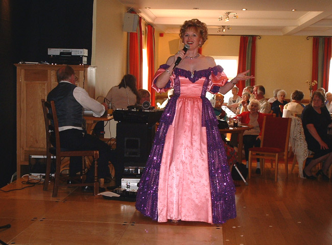 Photograph of Caroline Fields