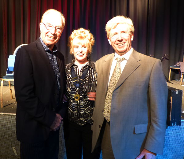 Bernie Clifton, Caroline and Peter Sandeman