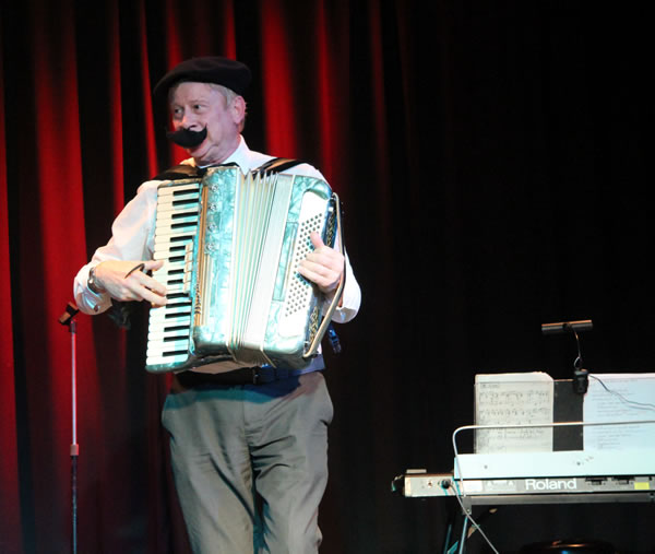 David Carter as Mon-sewer Cartier